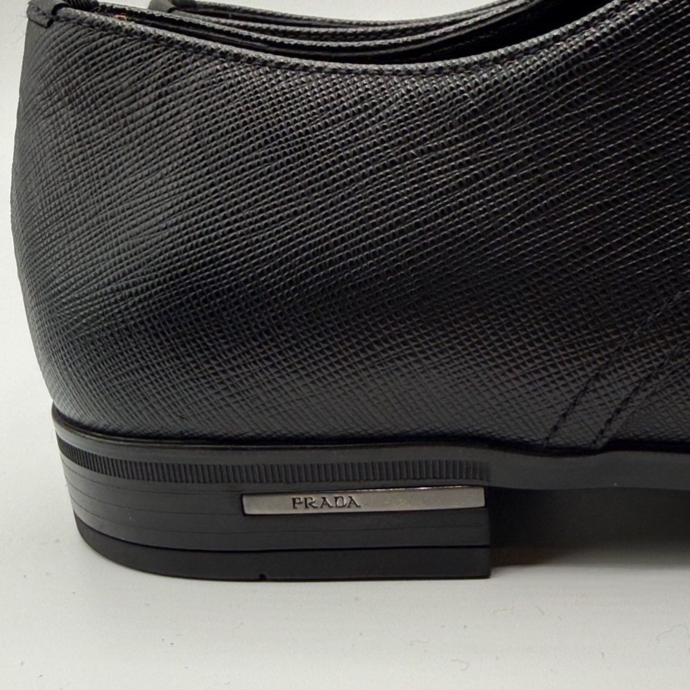 Prada Men's Black Textured Leather Plain Toe Derby Shoes Size 7 - Picture 3 of 10